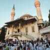 Berichterstattung Berlin Sehitlik Moschee Hof Iftar Fastenbrechen integration